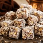لوکوم انجیر با مغز گردو
