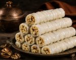 سوجوق گردویی با طعم وانیل